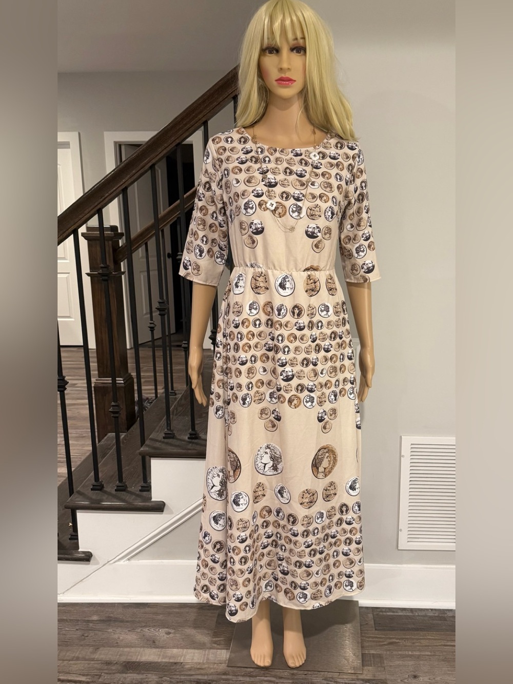 Romwe Women's Beige Maxi Dress with Coin Print